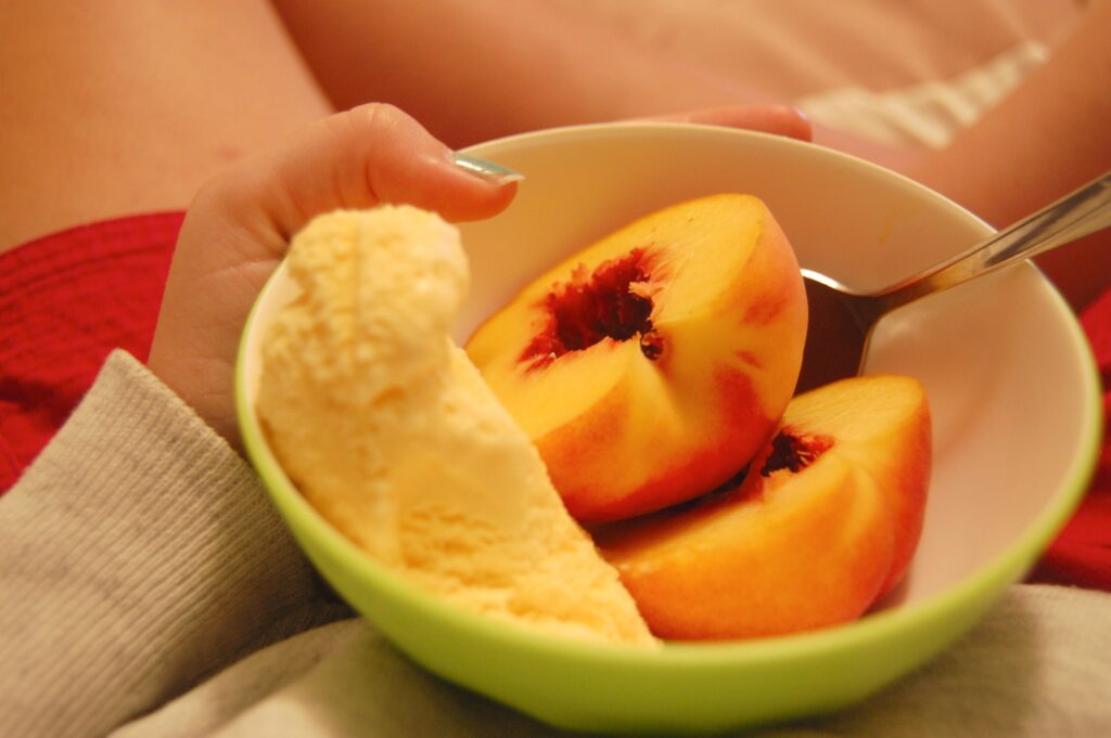 helado de durazno y lavanda